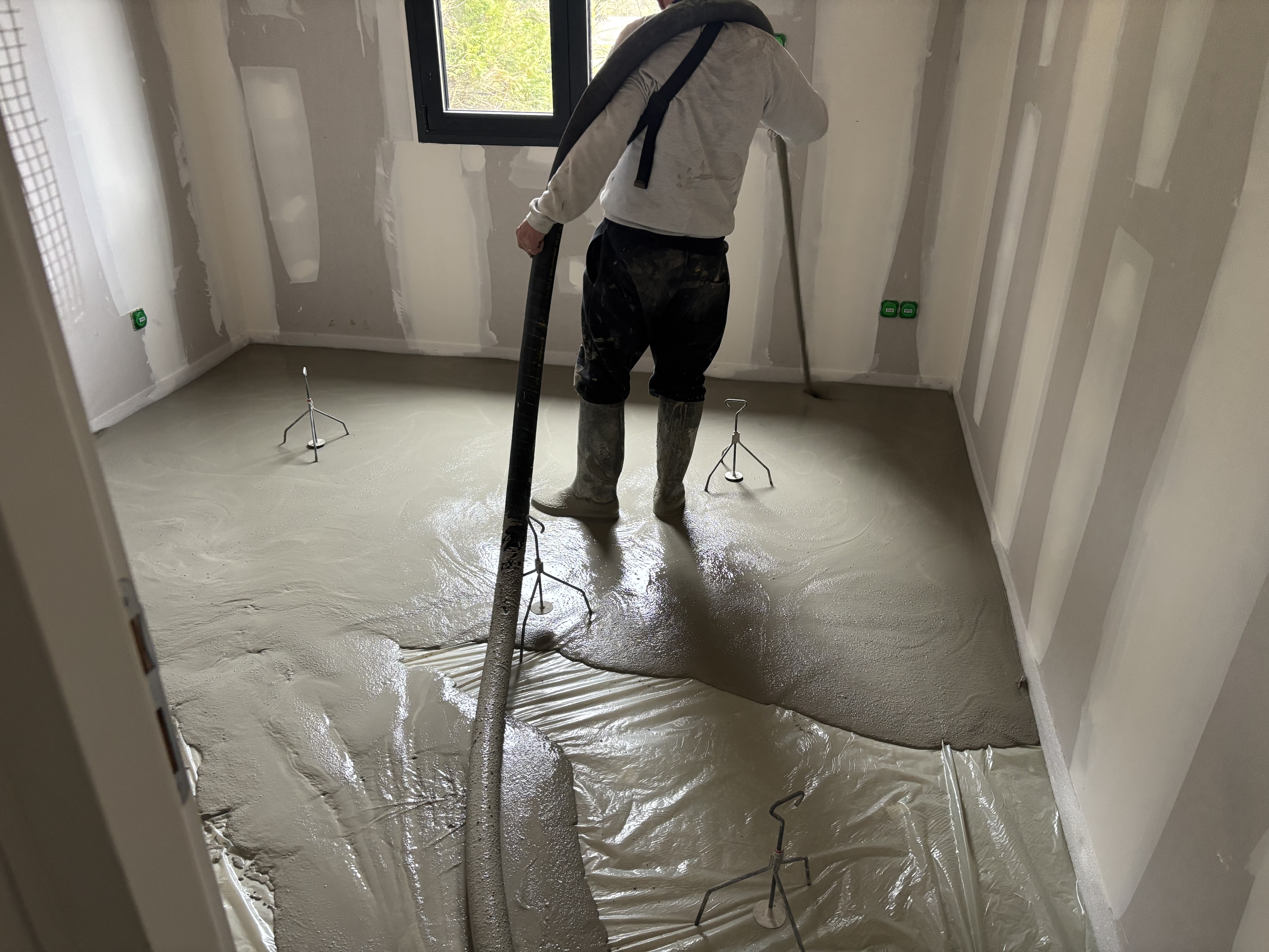 Coulage en cours · 170 m²